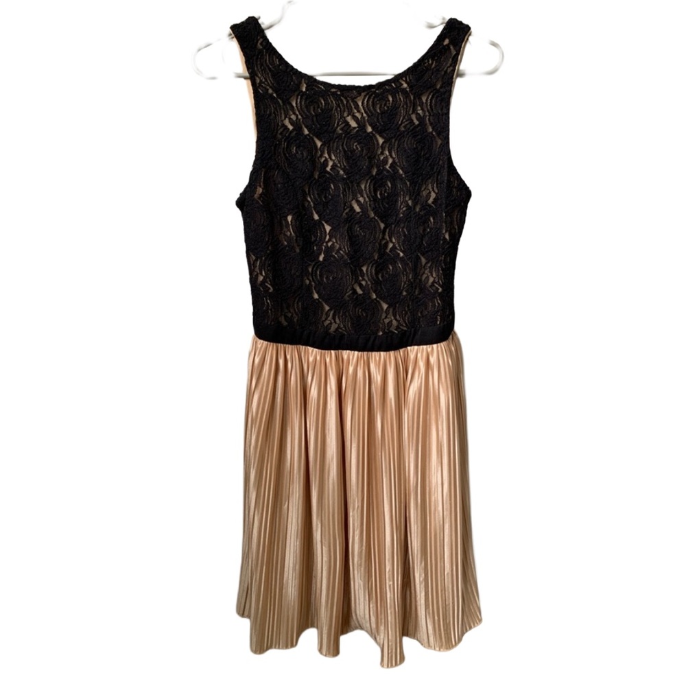REWIND Women’s Black Lace over Beige Satin Accordion Pleated Mini Tank Dress